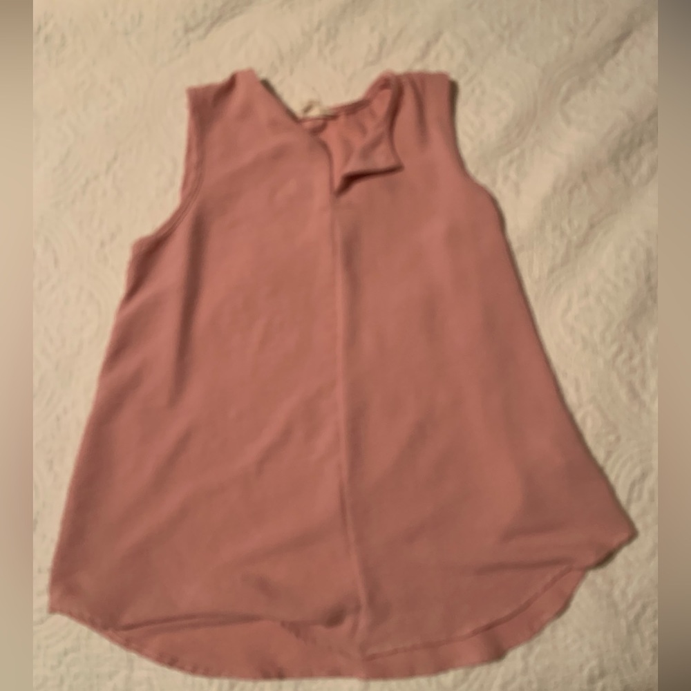 Sleeveless top